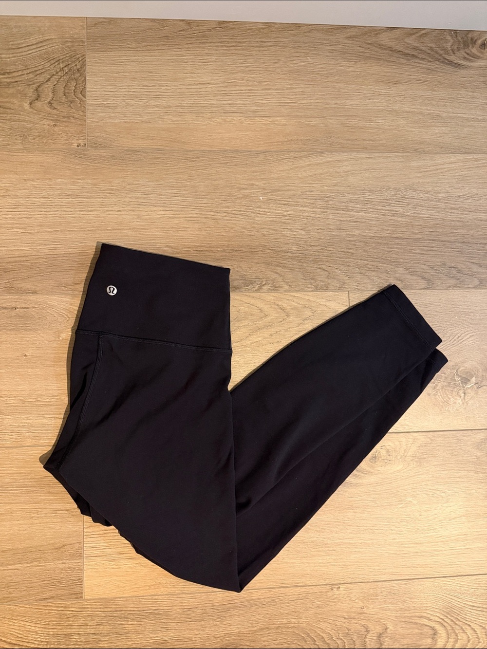 lululemon athletica Black Wunder Train Leggings Size 6